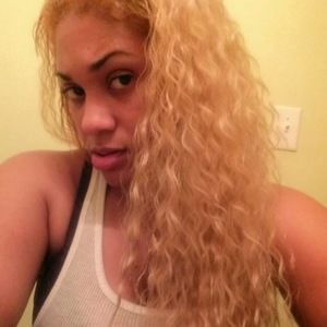 Meet your Posher, Lena